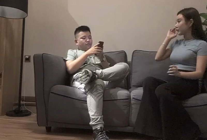 2000约操极品外围女神，美乳翘臀身材完美封面图