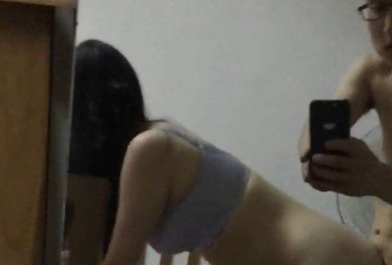 学妹终于答应我拍性爱视频封面图