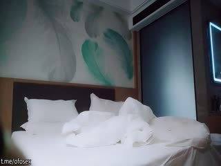 【新片速遞】2022_10_7，【良家熟女】，泡良达人，人气收割机，最新力作，离异美熟女，这逼逼还挺粉，抠了暴插，精彩无限封面图