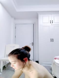 #直播 巨乳淫荡少妇居家激情封面图