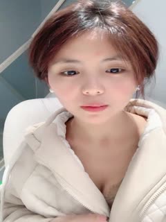 甜美颜值妹妹！娇小身材非常耐操！服装店地上操逼.封面图