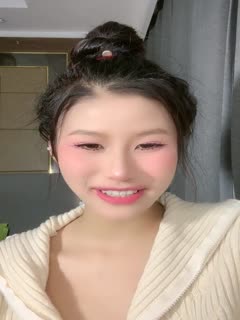 核弹！成都小嫩模！【你的KK】扭动极品小蛮腰！_2(1).封面图