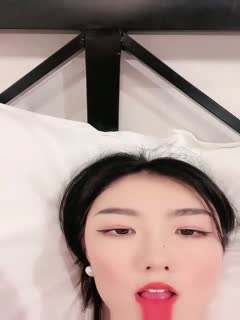 极品车模下海！制服诱惑小骚货！第一视角操嫩穴，叫起来大声好骚4...封面图