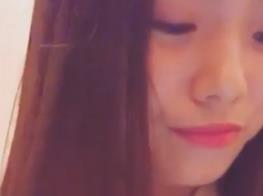 妹子打车就在车上给司机口了.封面图