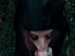 万圣节的木巫婆吹箫！封面图