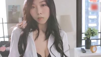 办公室饥渴群批1女6男激情干到爽.封面图