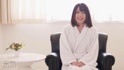 妹子cos成你喜欢的う样子.封面图