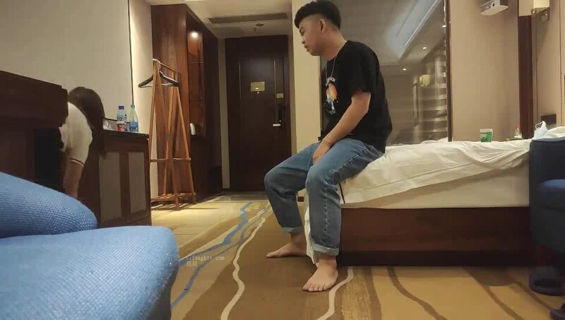 高端约啪175CM22岁高雅气质外围女封面图