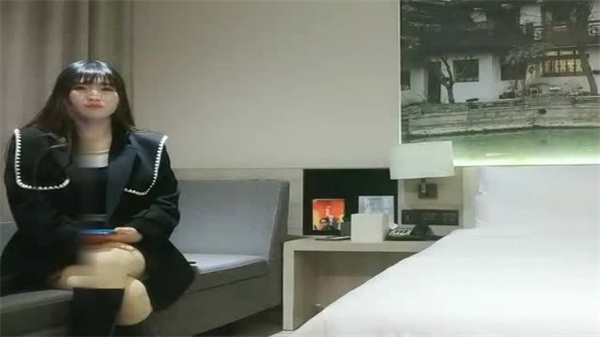 利哥探花奶子超漂亮的高颜值御姐男人的梦中女神封面图