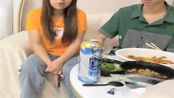 海报背景