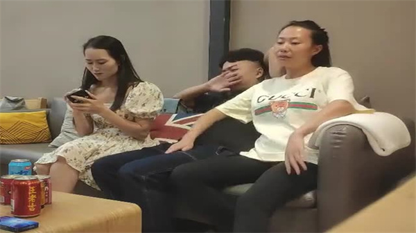 海报背景