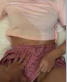 约个不喜欢穿内裤的学生妹穿者衣服干还蛮有快感的封面图