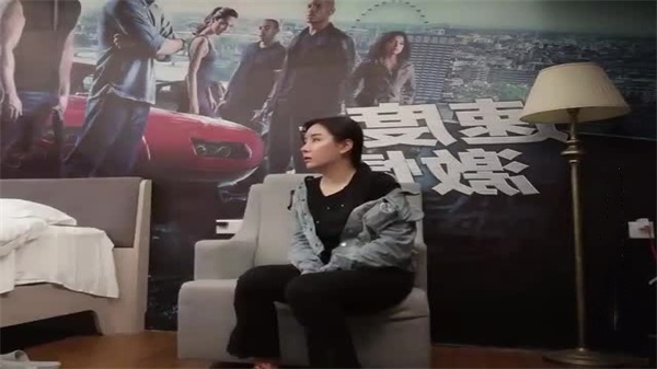 寻花代班小哥约了个牛仔外套妹子封面图